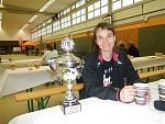 Korinna mit Pokal - LSF-Münster HM 2016-03-19 kompr.jpg