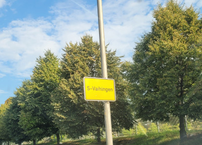 Vaihingen-MA-2023-08-Auf-dahin.jpg