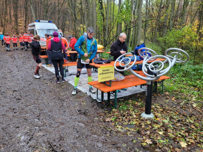 Zeiler-Wald-MA-2023-Kleideraufbewahrung.jpg