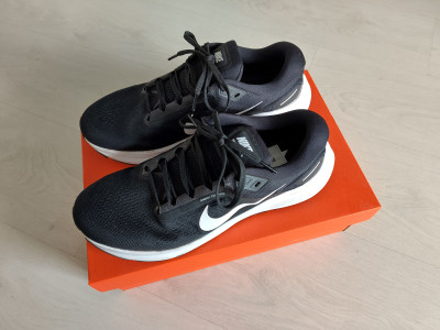nike2.jpg