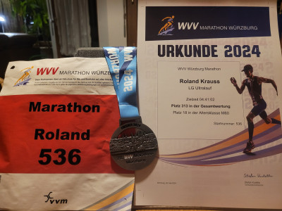 Würzburg-MA-2024-05-Urkunde-Medaille-Start-Nr.jpg