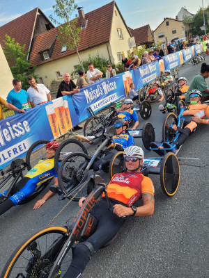 Fränkisch-Schweiz-MA-2024-Start-Handbiker.jpg