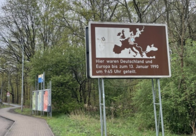 Oster-MA-2025-Mauerweg.jpg
