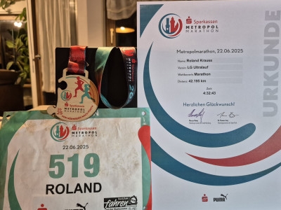 Metropolmarathon-Nürnberg-Fürth-2025-Start-Nr-Urkunde-Medaille.jpg