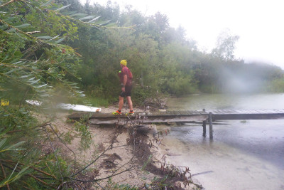 Ammersee-Ultra-2025-Auf-dem-Steg.jpg